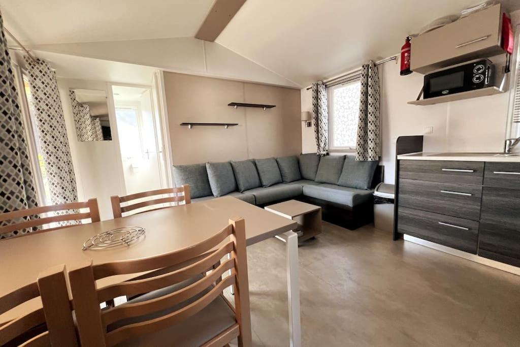 Lège-Cap-Ferret Mobilhome Grand Confort 6 Couchages Cap Ferret מראה חיצוני תמונה